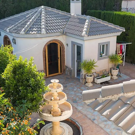 Villa Fidalsa White House Premium *