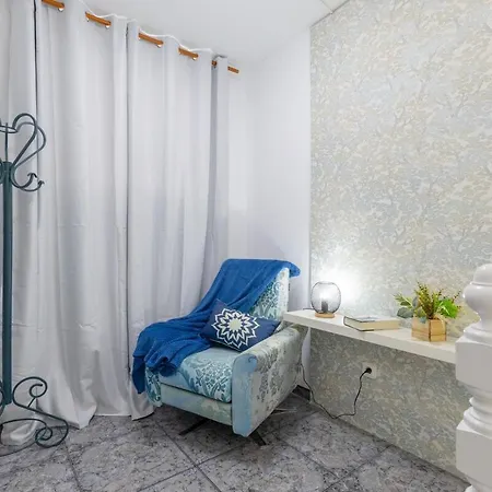 Fidalsa White House Complex * Tangel