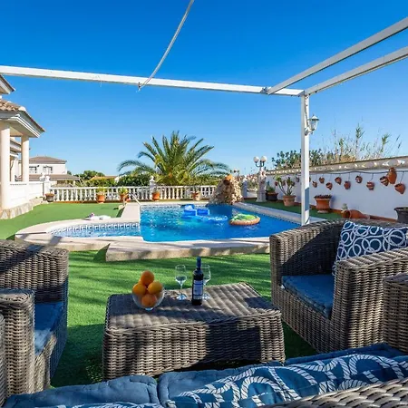 Villa Fidalsa White House Premium