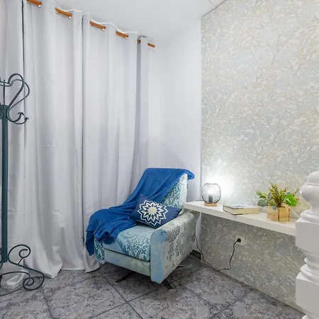 Willa Fidalsa White House Premium Tángel