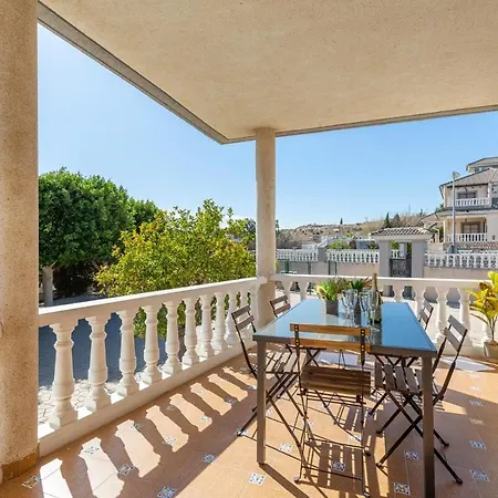 Fidalsa White House Premium Vila