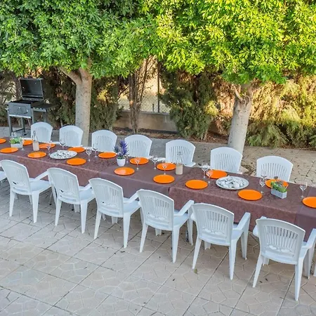 Fidalsa White House Premium Vila Tángel