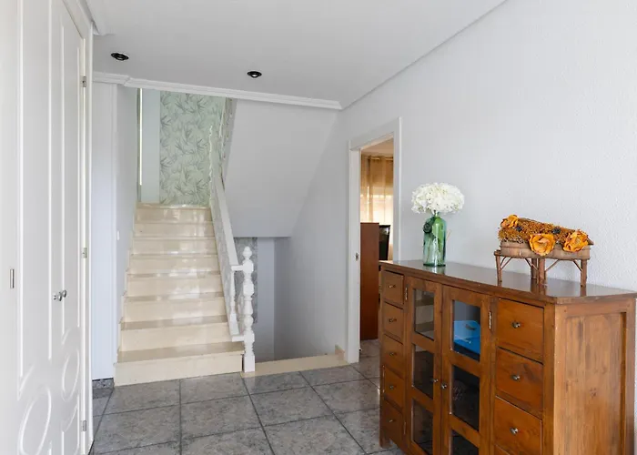 Vila Fidalsa White House Premium