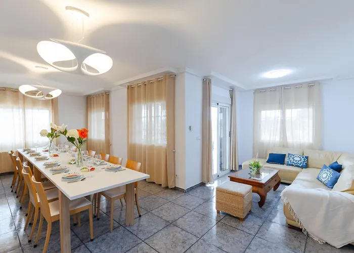 Vila Fidalsa White House Premium