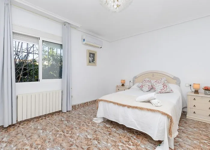 Vila Fidalsa White House Premium *