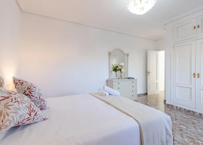 Fidalsa White House Premium Vila Tángel