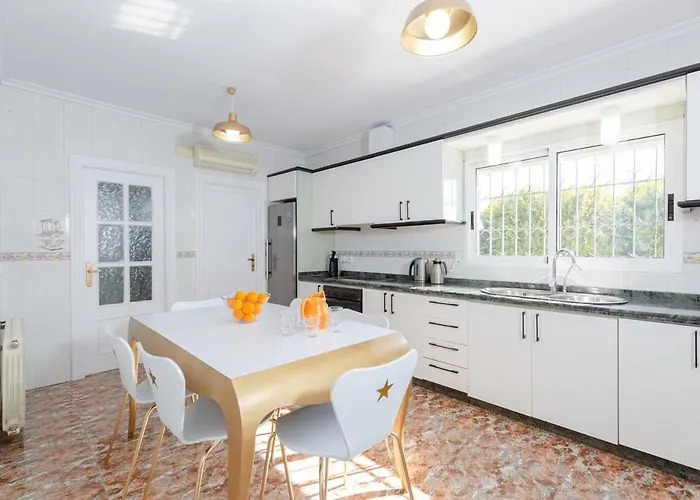 Vila Fidalsa White House Premium *